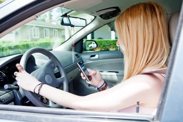 Florida Lawmakers Consider Harsher Texting While Driving Ban